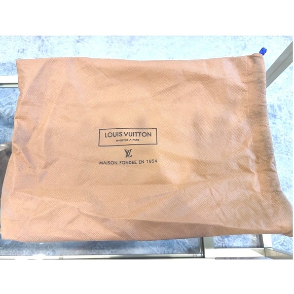 Louis Vuitton Accessories - Louis Vuitton Tan Drawstring Dust Bag Logo Print Storage Pouch 16x12.5